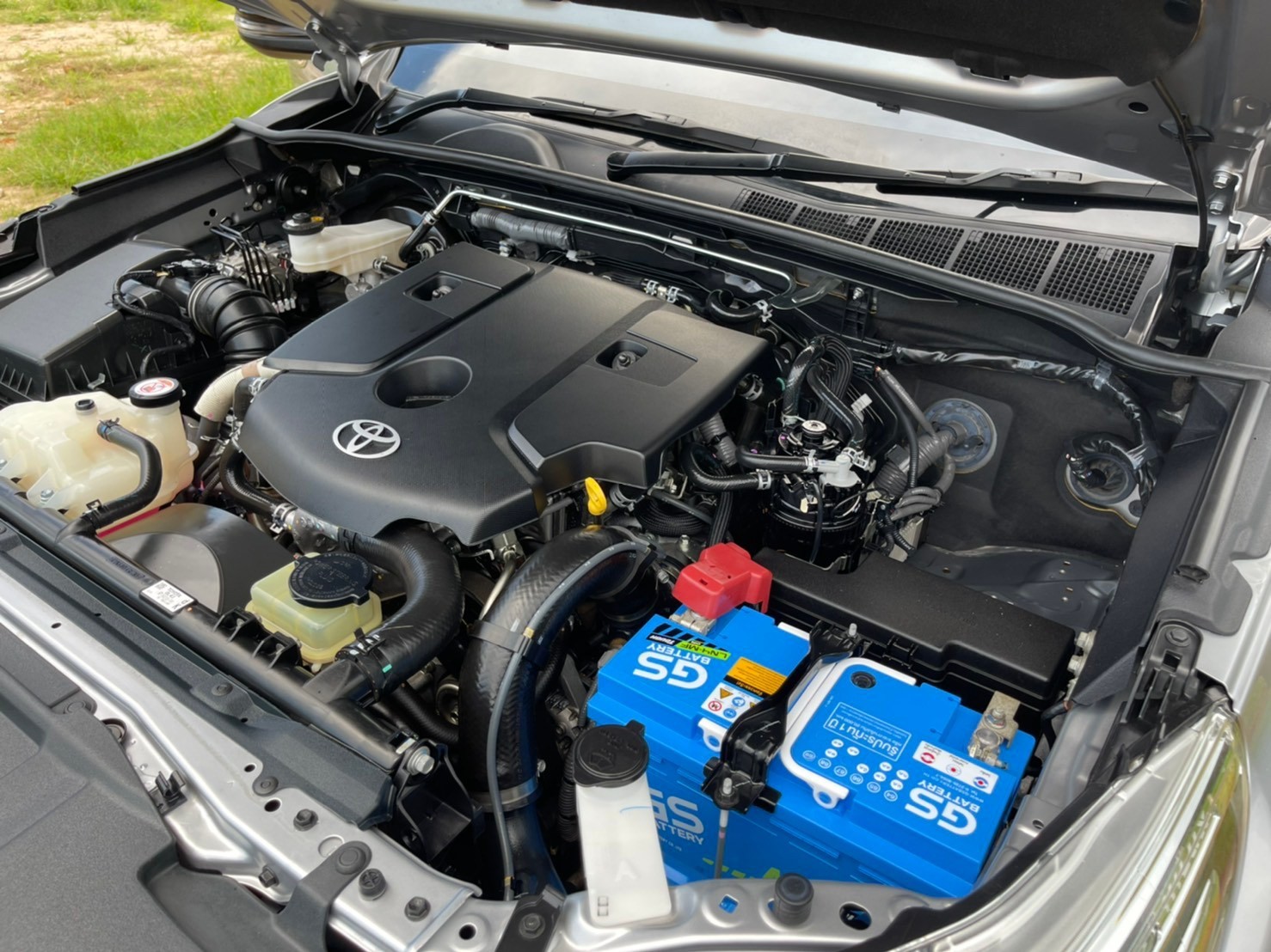 TOYOTA REVO ROCCO SMART CAB 2.8 G 4X4 MT 2018 