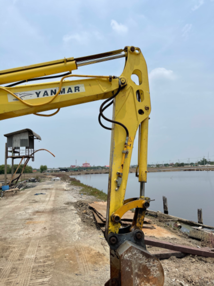 YANMAR VIO55-5B ขนาด5.5 ตันเก่าญี่ปุ่น YANMAR VIO55-5B ขนาด5.5 ตันเก่าญี่ปุ่น