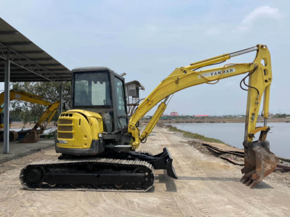 YANMAR VIO55-5B ขนาด5.5 ตันเก่าญี่ปุ่น YANMAR VIO55-5B ขนาด5.5 ตันเก่าญี่ปุ่น