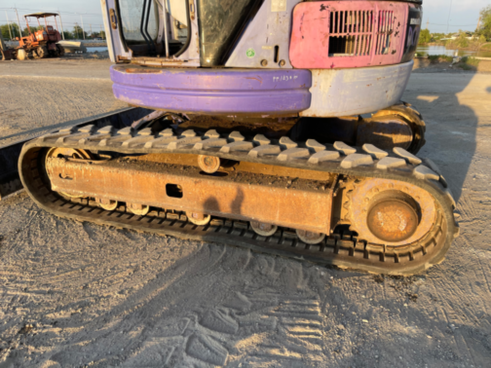 รถขุด KOMATSU pc75uu-2 เก่าญี่ปุ่น มีลายเจาะ ไม่เคยใช้ในไทย