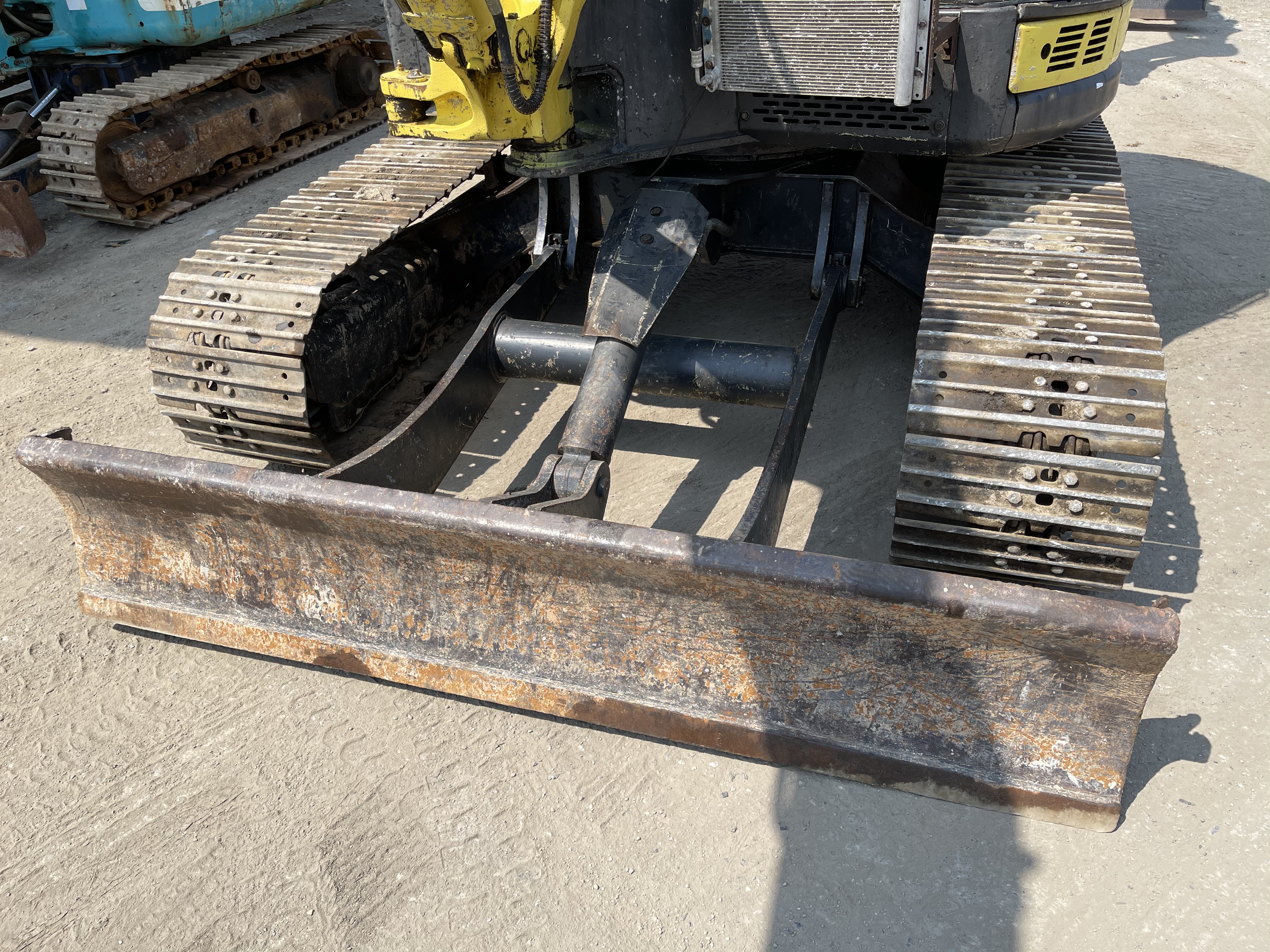 Yanmar vio55-5 เก่าญี่ปุ่น 5.5 ตัน มีลายหัวเจาะ ไม่เคยใช้ในไทย