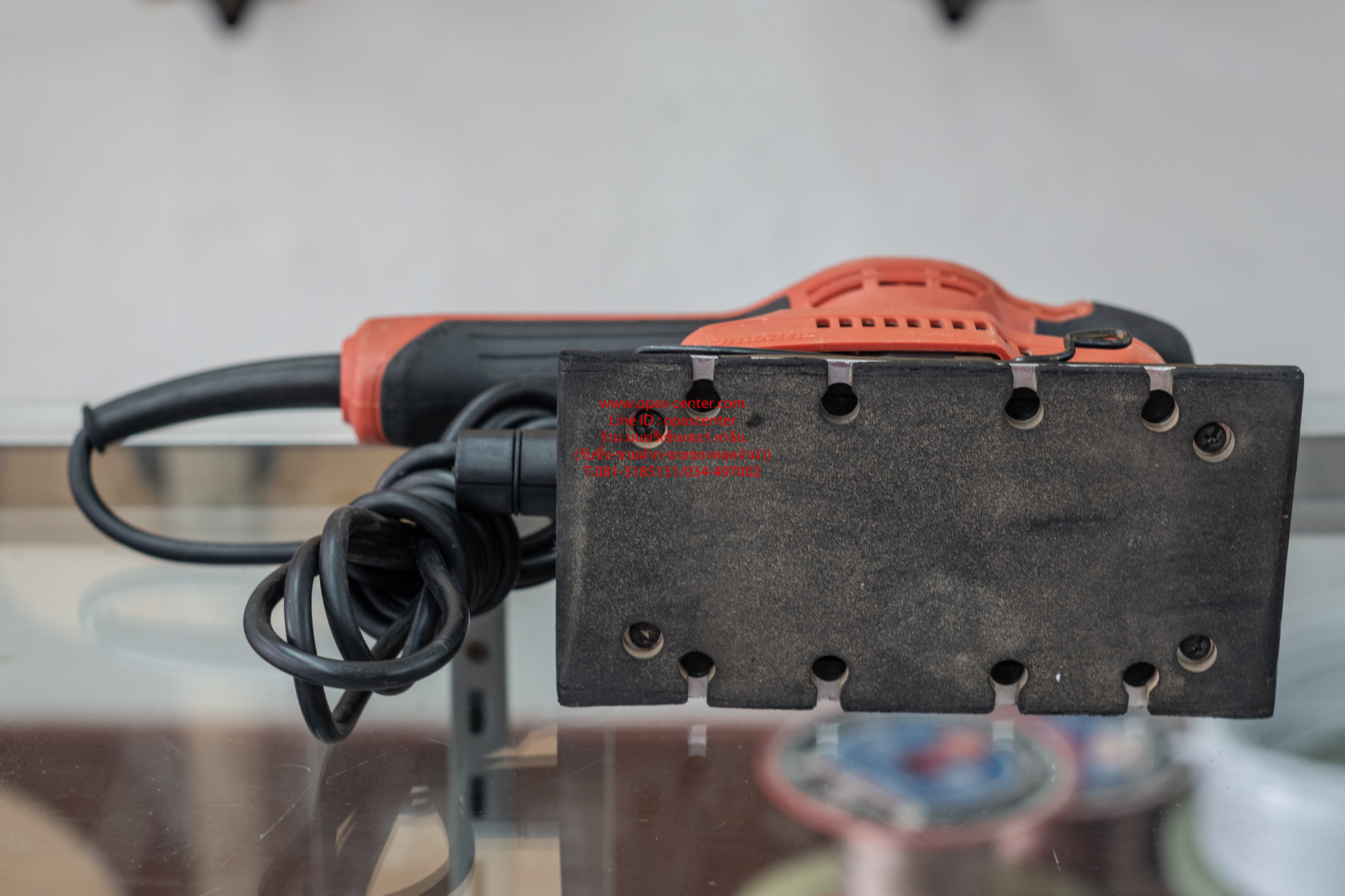 เครื่องขัดกระดาษทรายแบบสั่น MAKTEC รุ่น MT923 ของแท้ สภาพใหม่