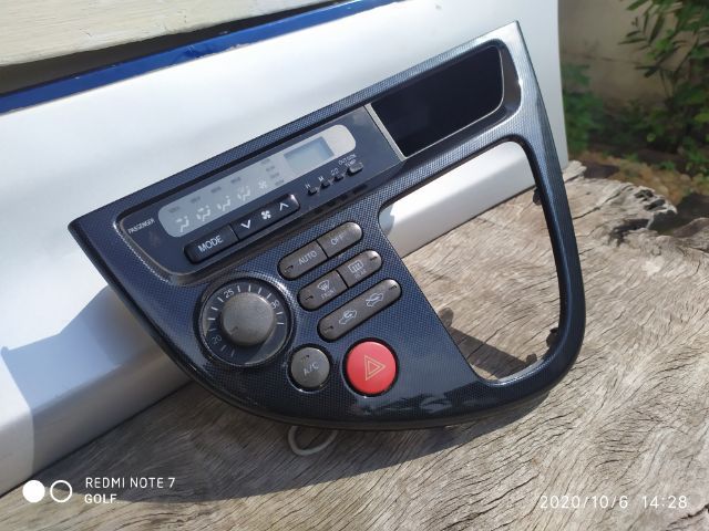 สวิทช์ควบคุมแอร์ของ toyota wishไทย