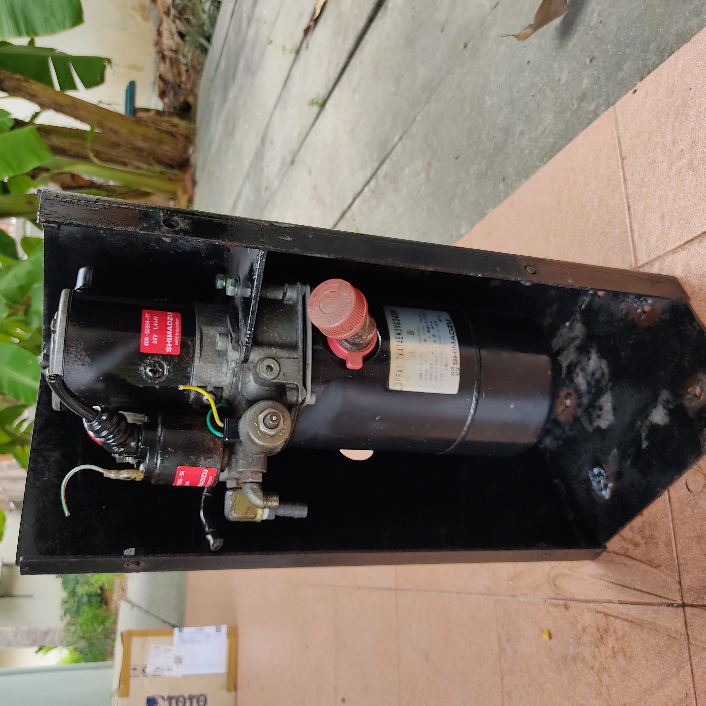 ปั้มไฮดรอลิค 24V. Shimadsu