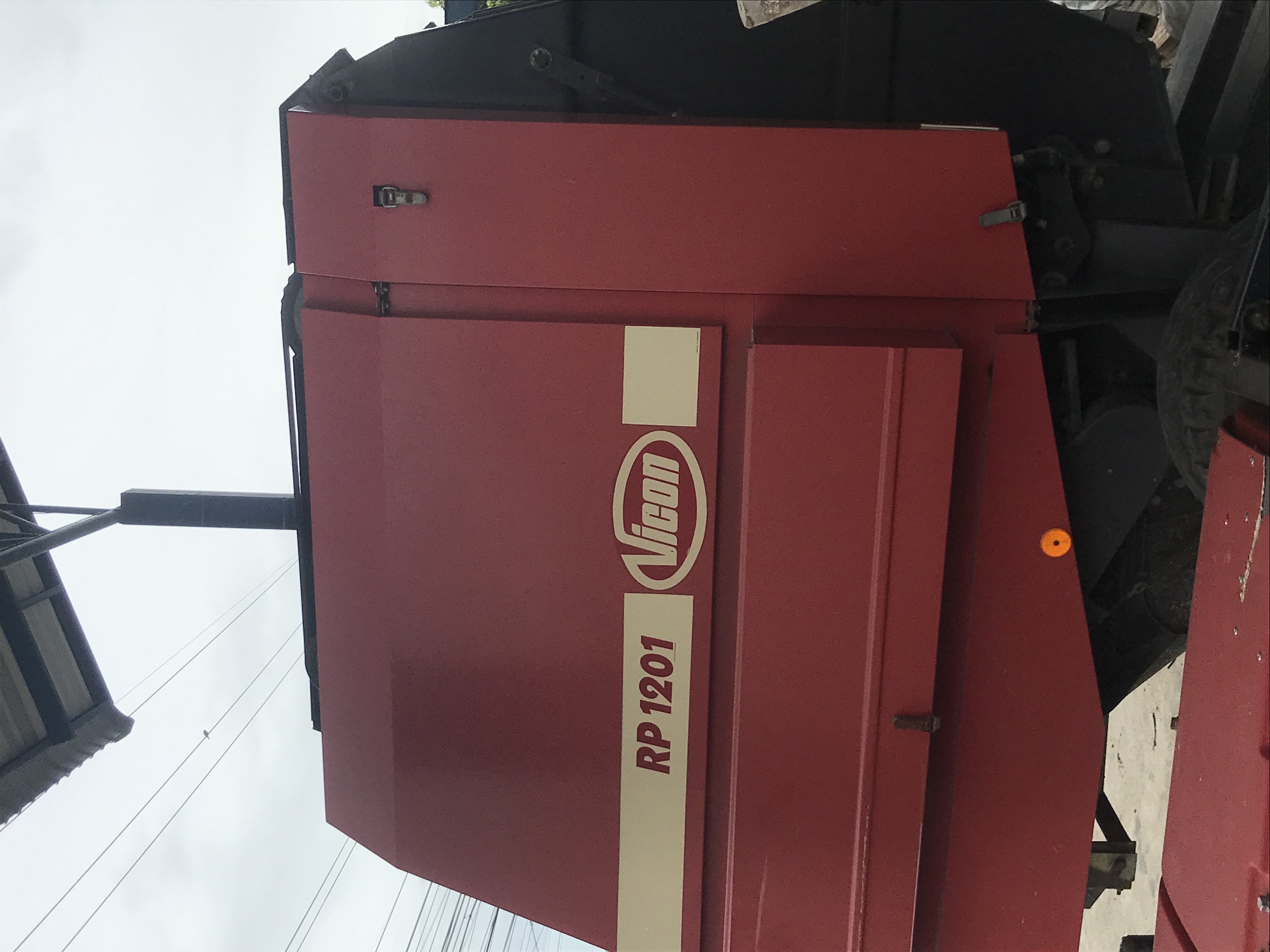 เครื่องอัดฟางก้อนกลม (เก่าญี่ปุ่น)