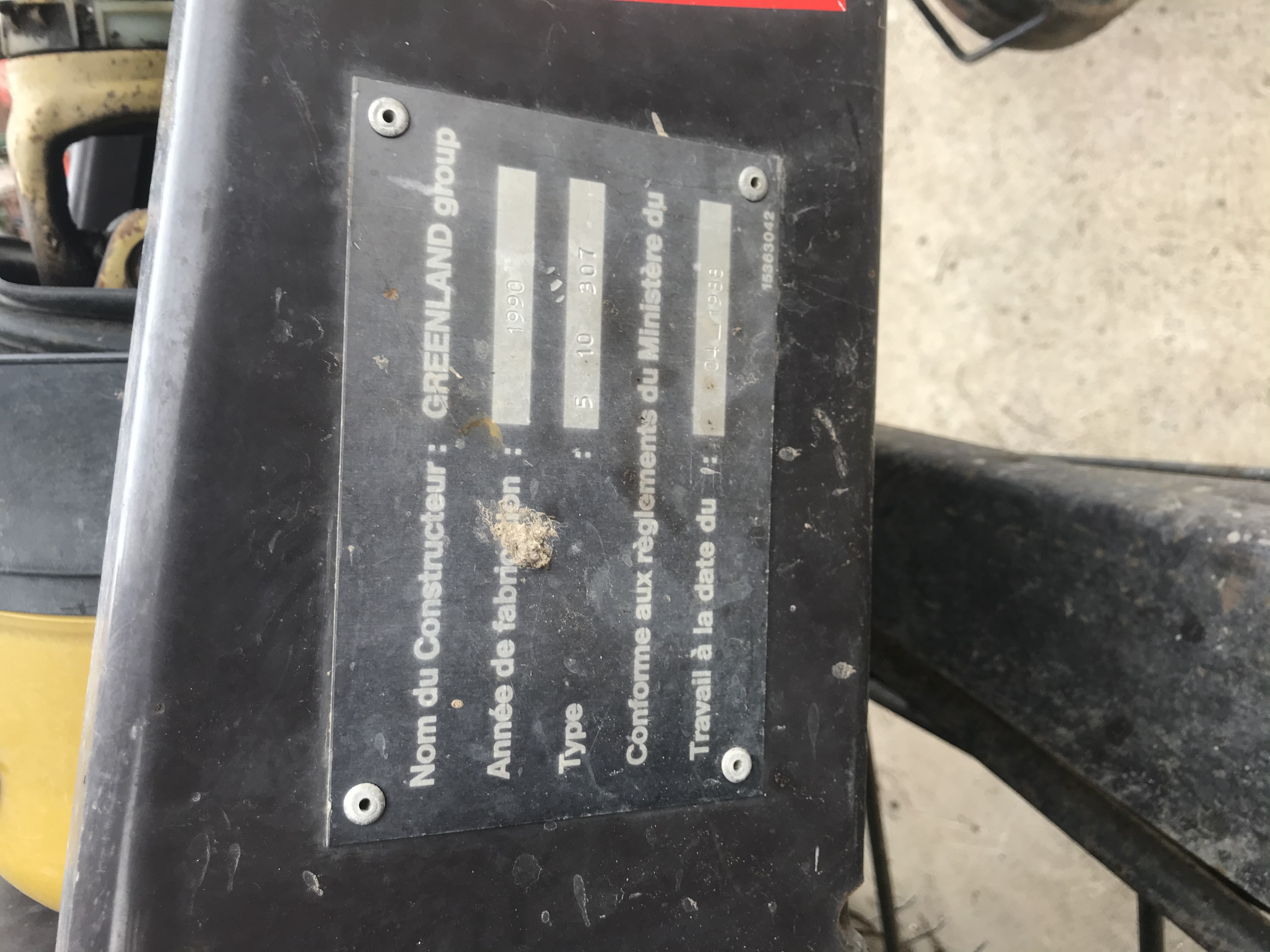 เครื่องอัดฟางก้อนกลม (เก่าญี่ปุ่น)