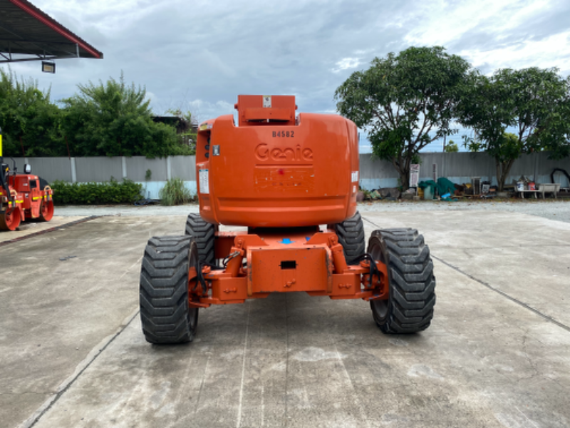 รถกระเช้าบูม Boom Lift Genie รุ่น Z-45/25 สูง13.70เมตร รถนอกนำเข้า ไม่เคยใช้ในไทย รถพร้อมใช้งาน โทร 