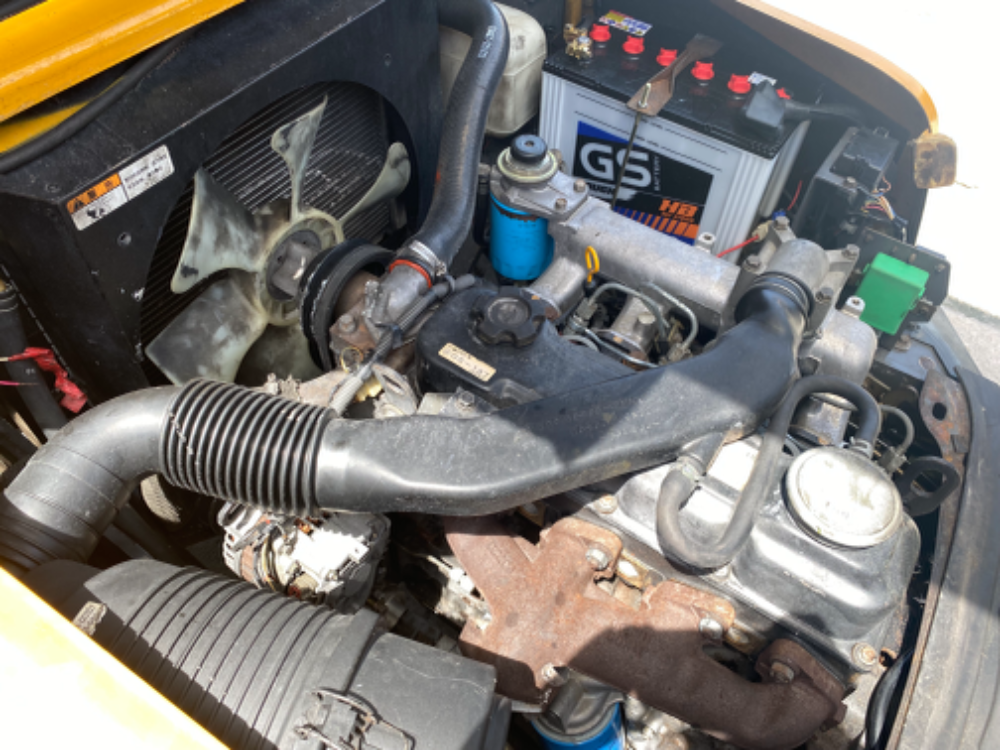 รถโฟล์คลิฟต์ TCM รุ่น FD30T3 ยกได้3ตัน รถนอกนำเข้า ไม่เคยใช้ในไทย ติดต่อ081-8302909จิรโรจน์ Line: jiraroj2909