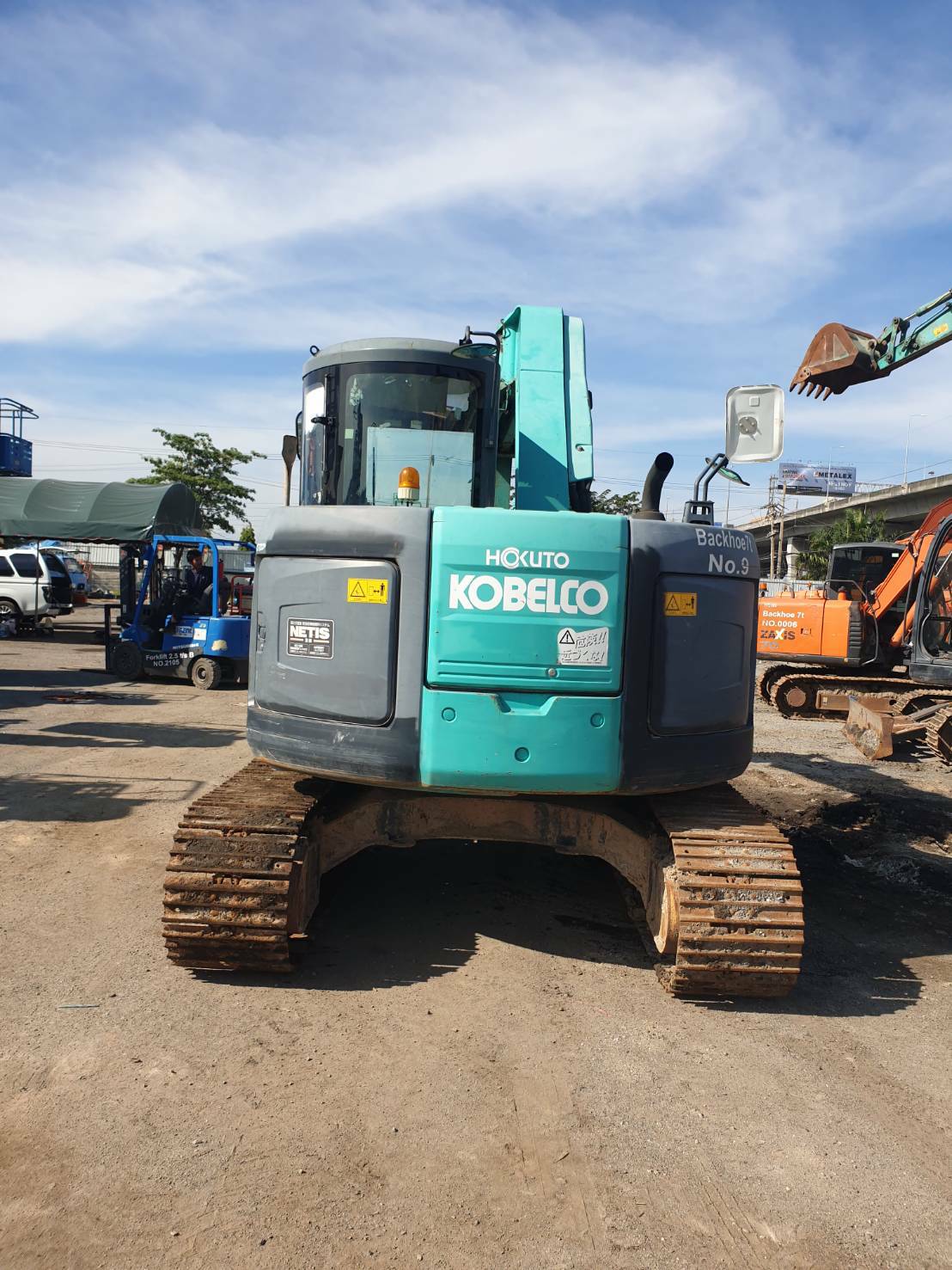 ขาย Backhoe 7t No.8 ขาย Backhoe 7t No.8