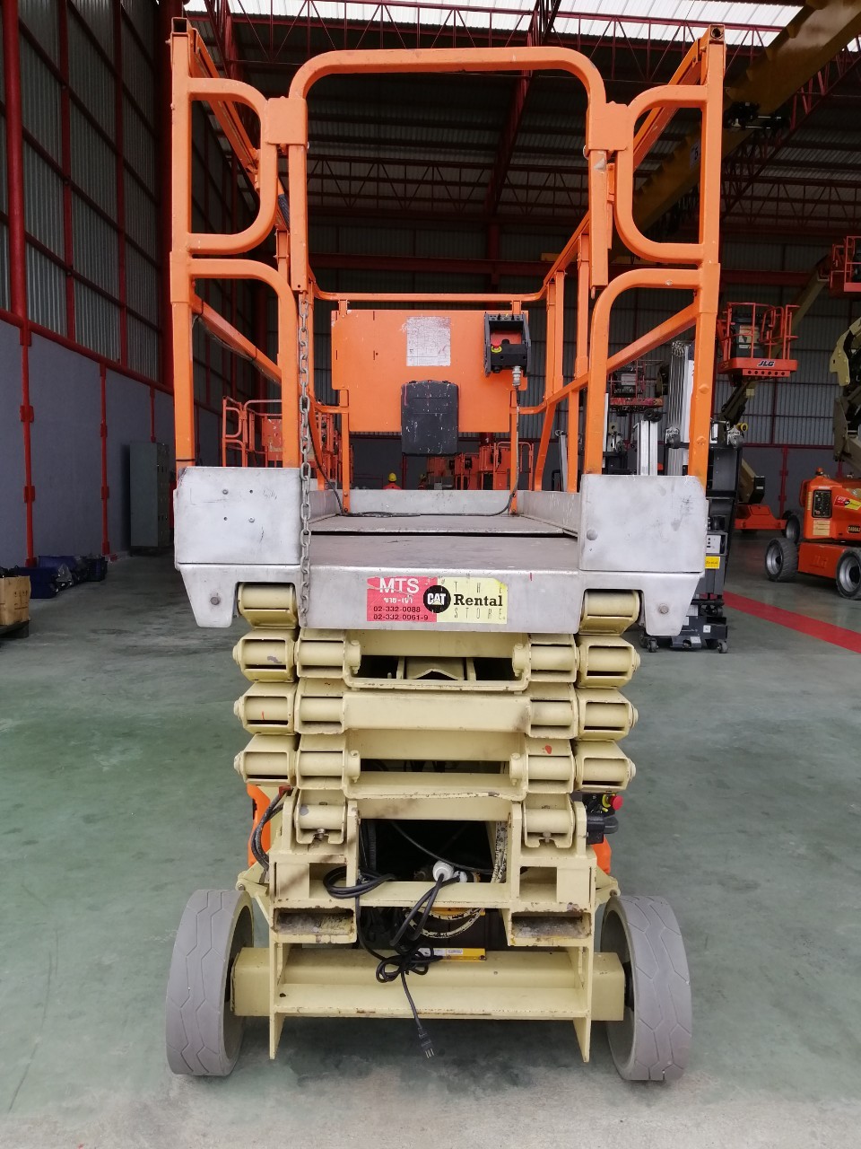 ขายรถกระเช้า JLG ขากรรไกร 2646ES สูง 7.92 เมตร มือสอง ขายรถกระเช้า JLG ขากรรไกร 2646ES สูง 7.92 เมตร มือสอง