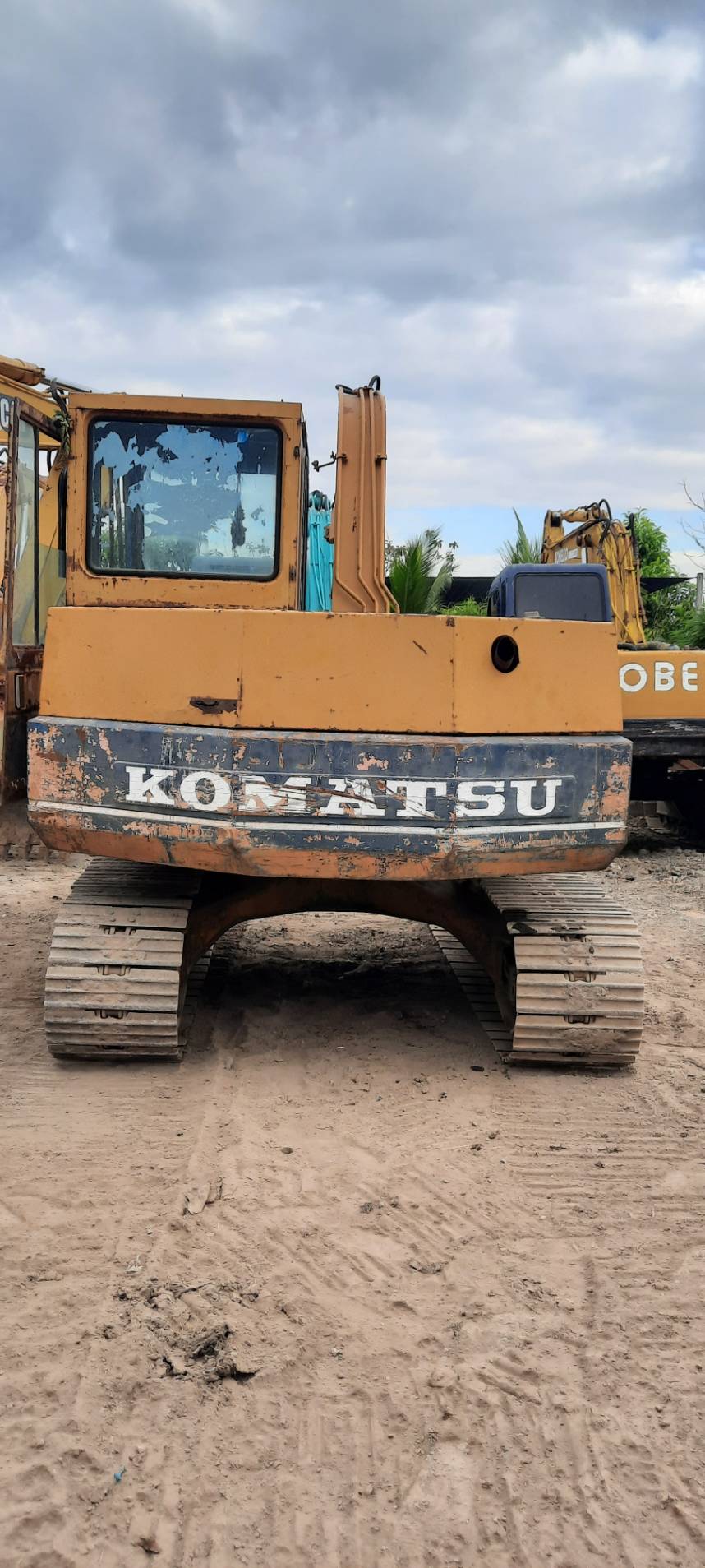 โคมัสสุ pc60-5