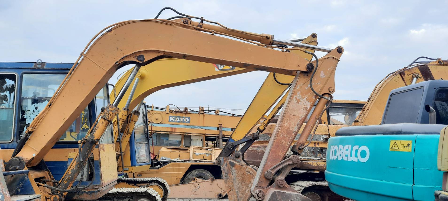 โคมัสสุ pc60-5