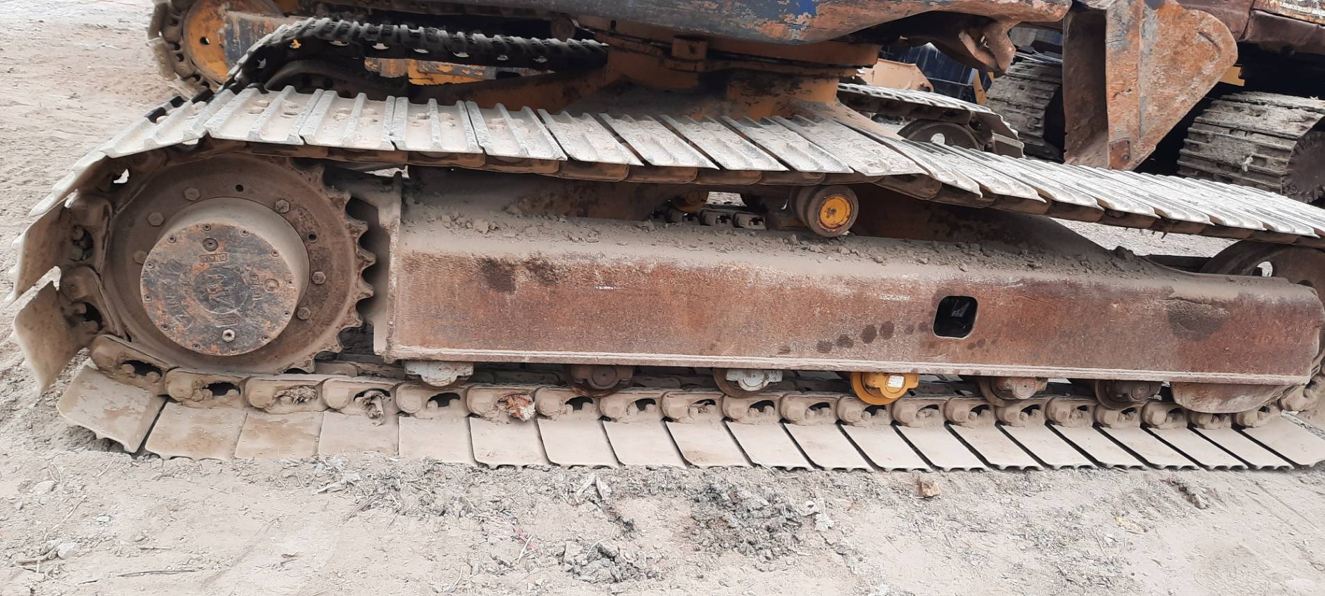 โคมัสสุ pc60-5