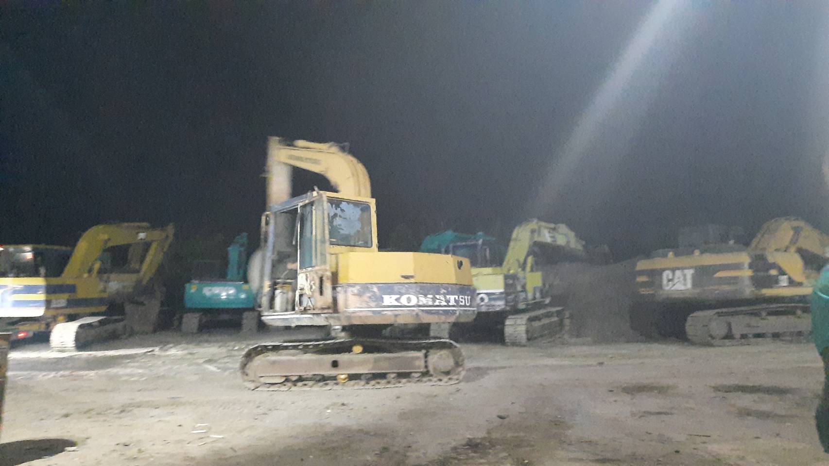 โคมัสสุ pc60-5