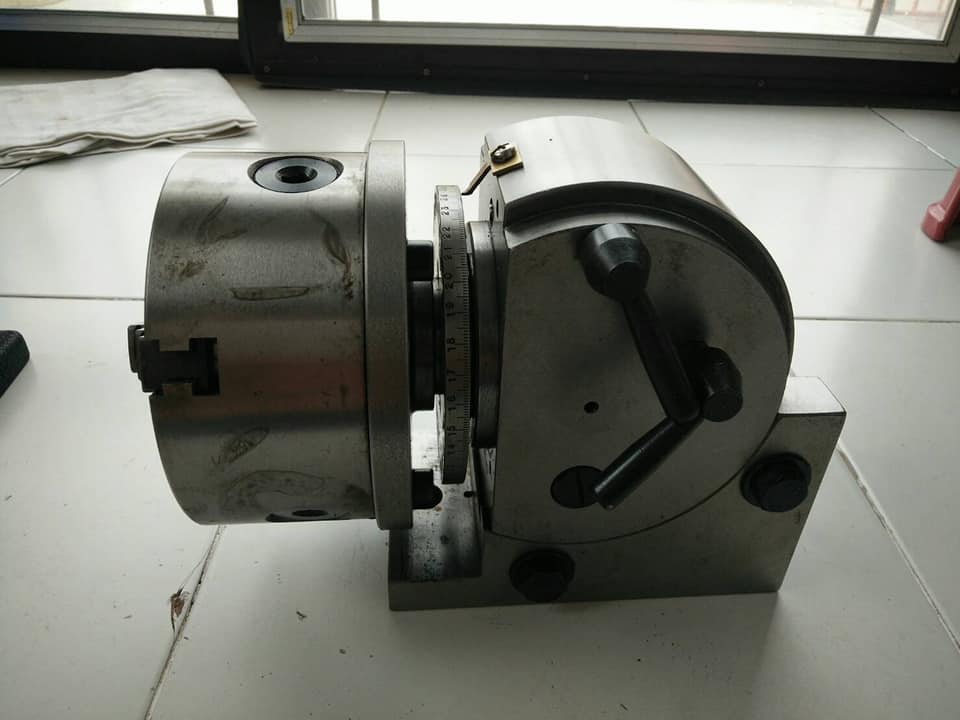 ชุดหัวแบ่ง กัดเฟือง ไต้หวัน เก่าเก็บ ยกชุด หัว 5" พร้อมส่ง ให้ 15000 บาท 0814583376