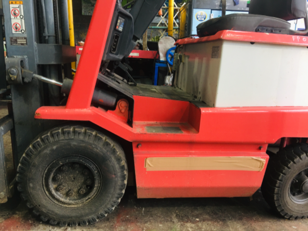 FORKLIFT NICHIYU