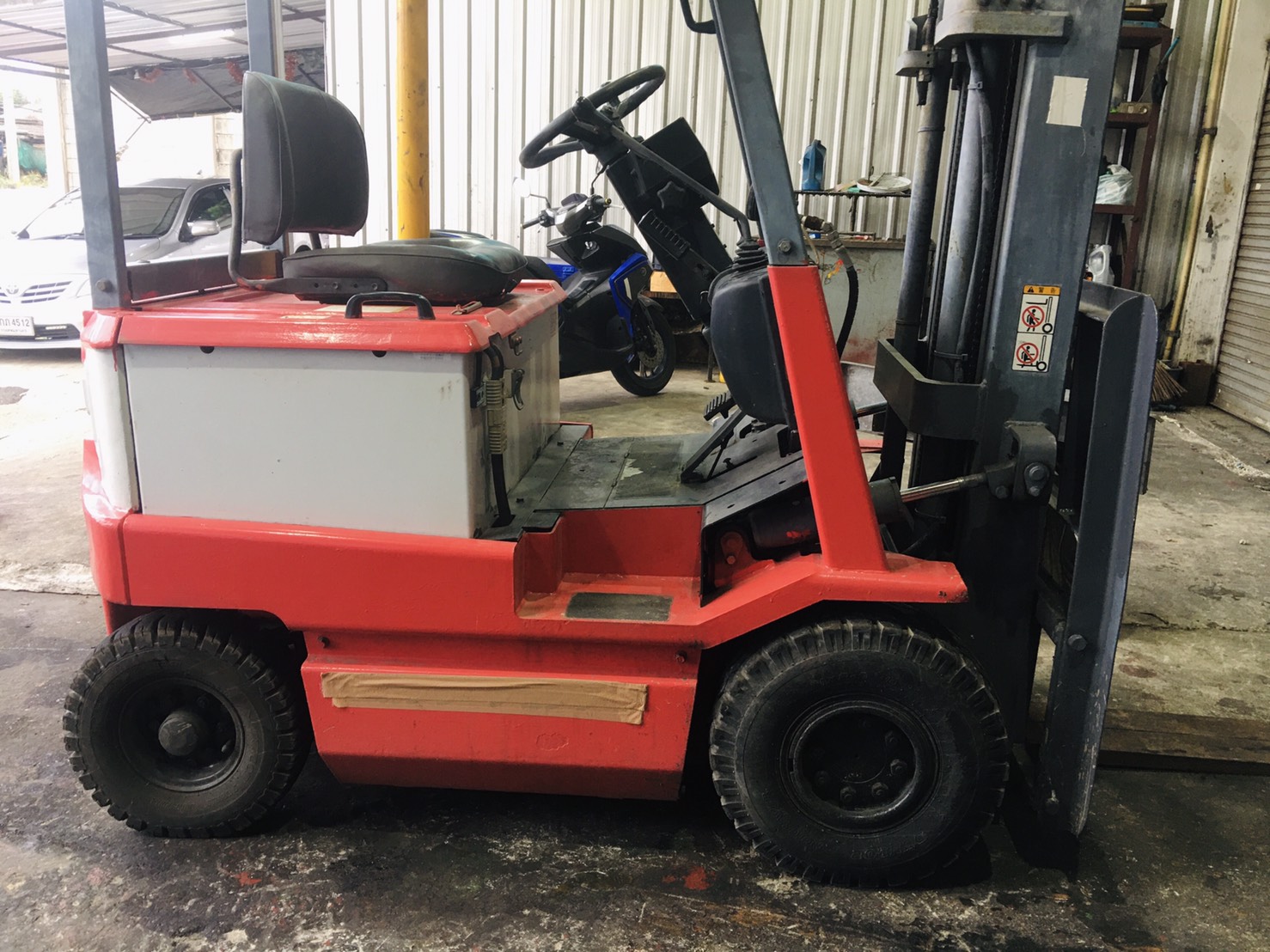 NICHIYU FORKLIFT