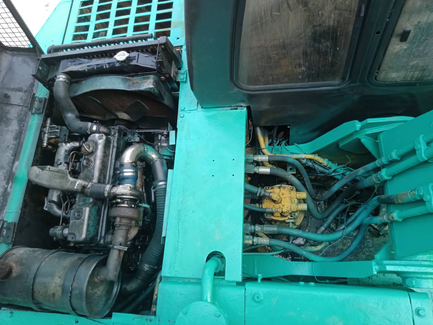 รถขุด SUMITOMO 120 F2 พร้อมใช้งาน มีคลิปการทำงานส่งทางไลน์.