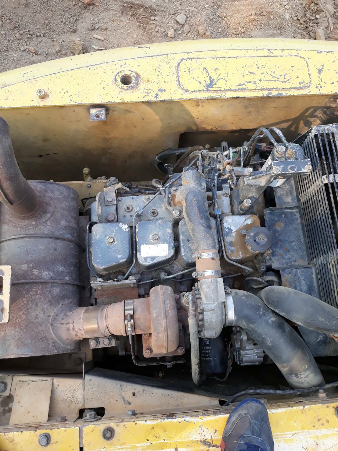 รถขุด KOMATSU PC120-6 รถสภาพพร้อมใช้งาน โซ่ใหม่ทั้ง 2 ข้าง รถมีเล่มทะเบียน