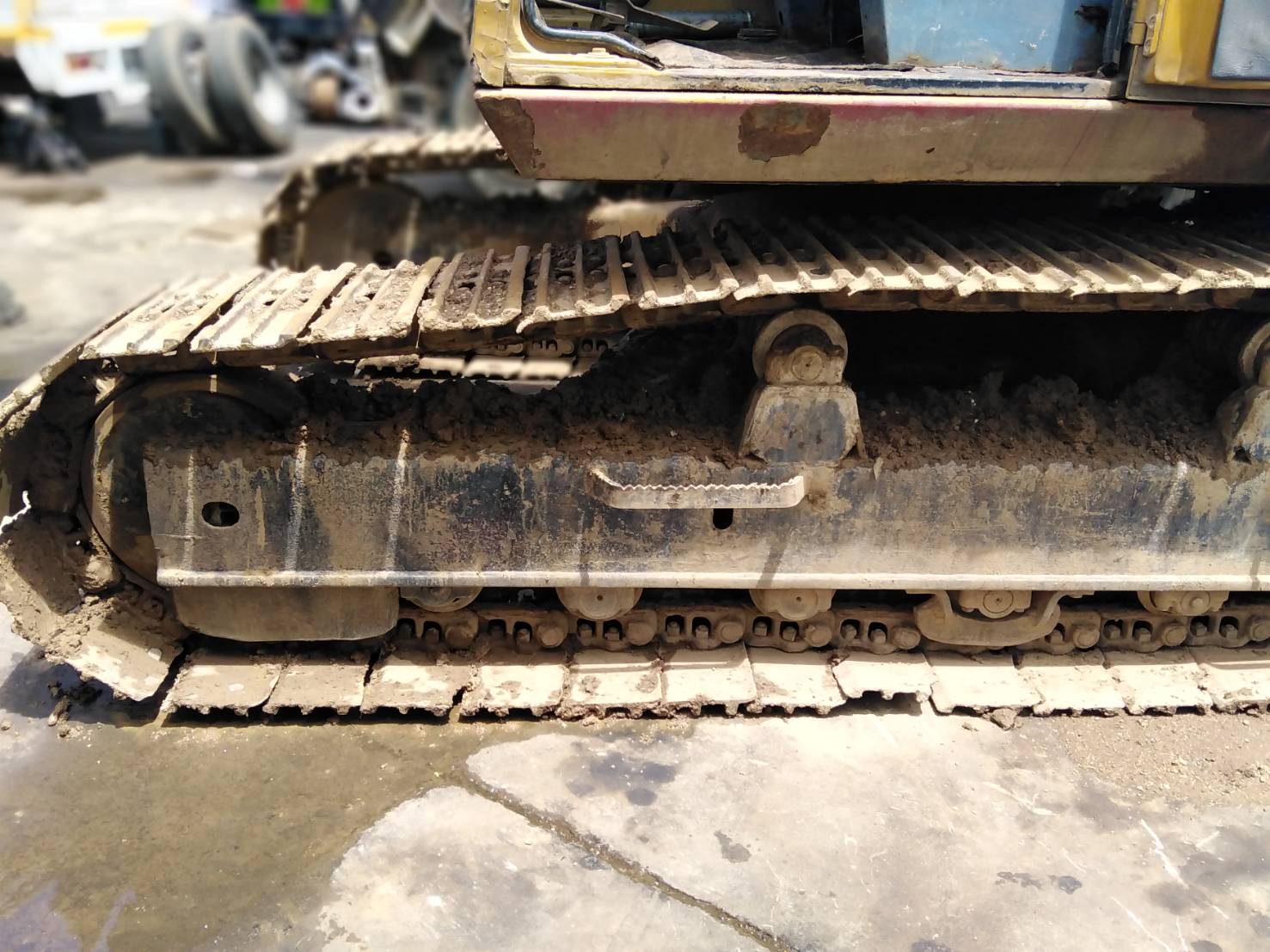 รถขุด KOMATSU PC200-3 รุ่นคอนโทรลสั้น ฟิตเครื่องมาใหม่ รถพร้อมใช้งาน ไม่มีทะเบียน. รถขุด KOMATSU PC200-3 รุ่นคอนโทรลสั้น ฟิตเครื่องมาใหม่ รถพร้อมใช้งาน ไม่มีทะเบียน.