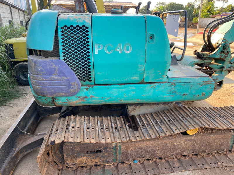 รถขุด KOMATSU PC40-7 แรงขุดดี รถสภาพพร้อมใช้งาน รถขุด KOMATSU PC40-7 แรงขุดดี รถสภาพพร้อมใช้งาน