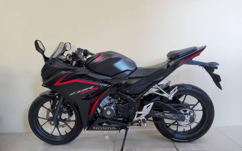 All NEW Honda CBR150 ปี2021 โฉมใหม่ล่าสุด สภาพเกรดA 1288 กม. เอกสารครบพร้อมโอน