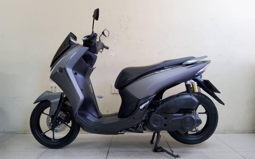 All NEW Yamaha LEXI remote keyless ปี2019 โฉมใหม่ล่าสุด สภาพเกรดA 5349 กม. เอกสารครบพร้อมโอน