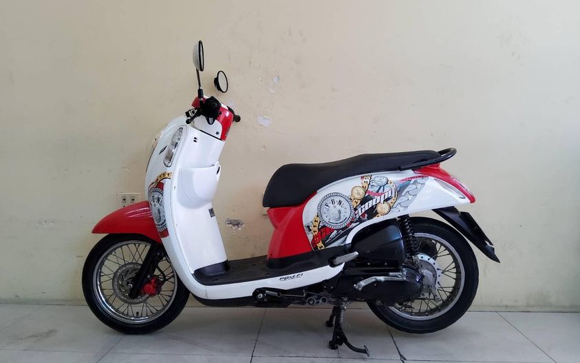 Honda Scoopy i ปี2016 สภาพเกรดA 15694 กม. เอกสารครบพร้อมโอน