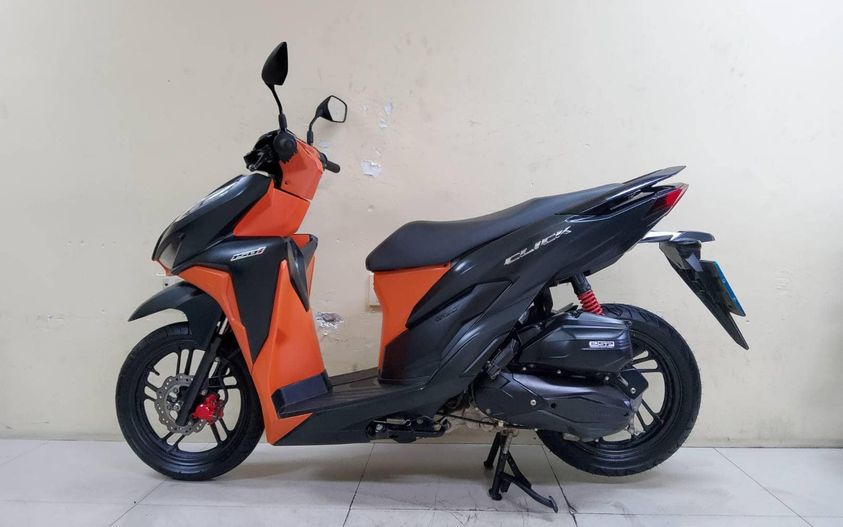 All NEW Honda Click150i idlingstop combibrake Remote Keyless โฉมใหม่ล่าสุด 3926 กม. เอกสารพร้อมโอน