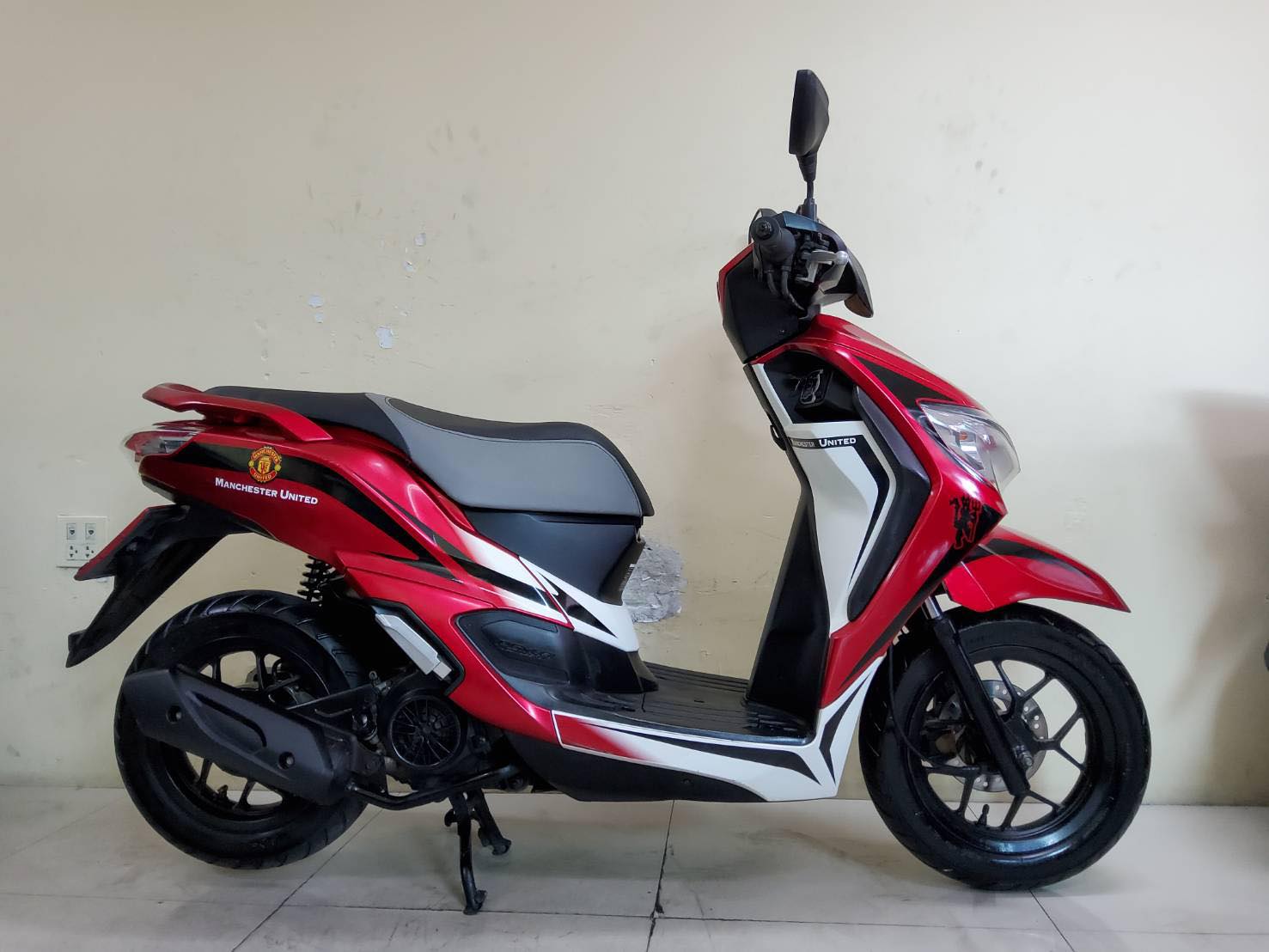 All NEW Honda Moove Manchester United โฉมใหม่ล่าสุด สภาพเกรดA 9449 กม. เอกสารครบพร้อมโอน