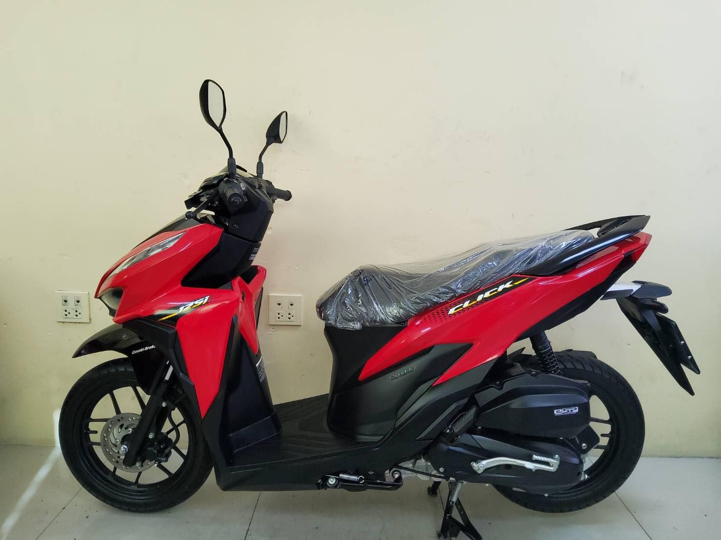 All NEW Honda Click125i LED idlingstop combibrake สภาพเกรดA 195 กม. เอกสารพร้อมโอน