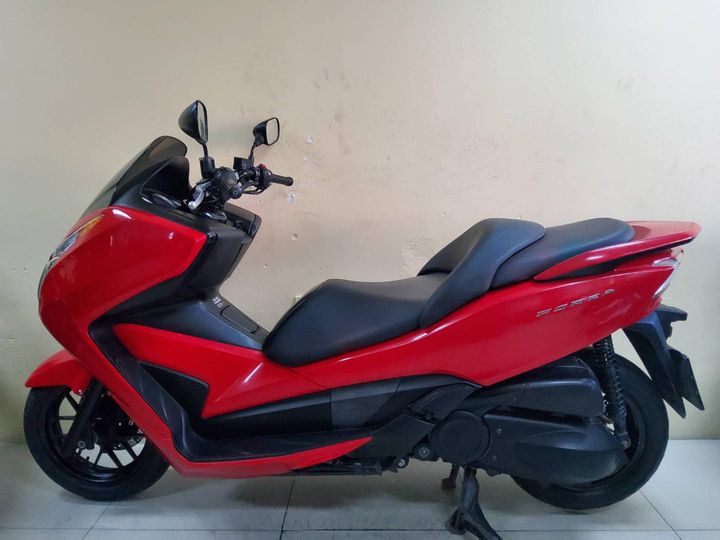 Honda Forza 300 ABS idlingstop  สภาพเกรดA 13269 กม. เอกสารพร้อมโอน