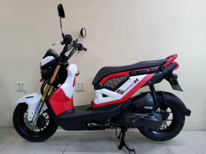 All NEW Honda ZoomerX LED idlingstop combibrake โฉมใหม่ล่าสุด สภาพเกรดA 4590 กม. เอกสารครบพร้อมโอน