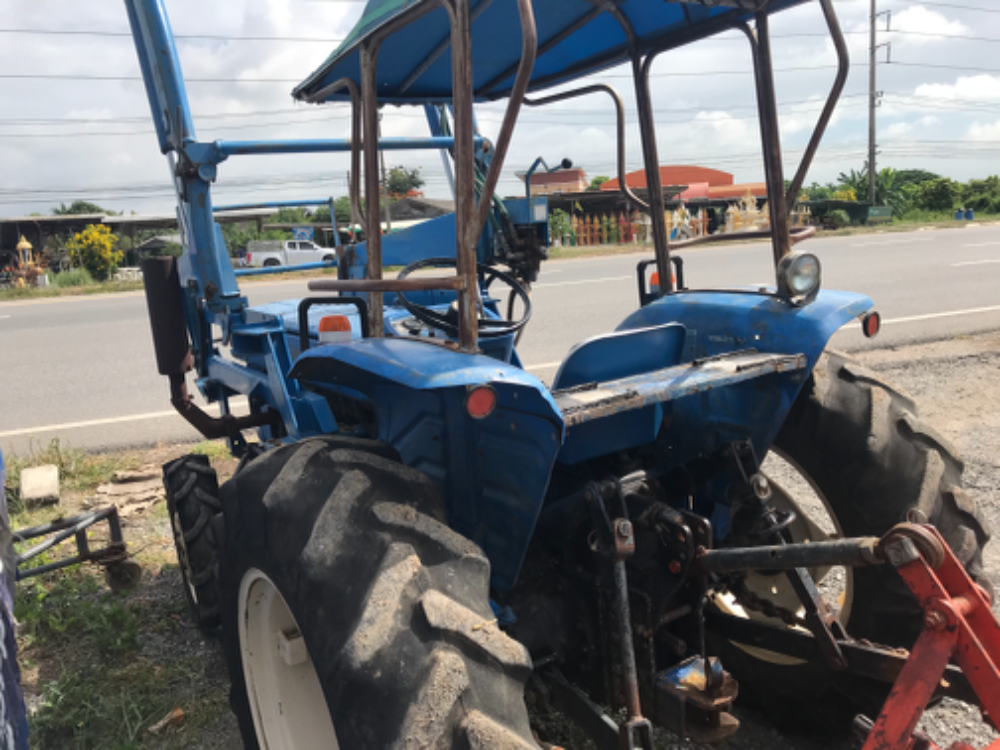 ขายรถติดตัก อีเซกิTS3110ขับ4x4 ขายรถติดตัก อีเซกิTS3110ขับ4x4