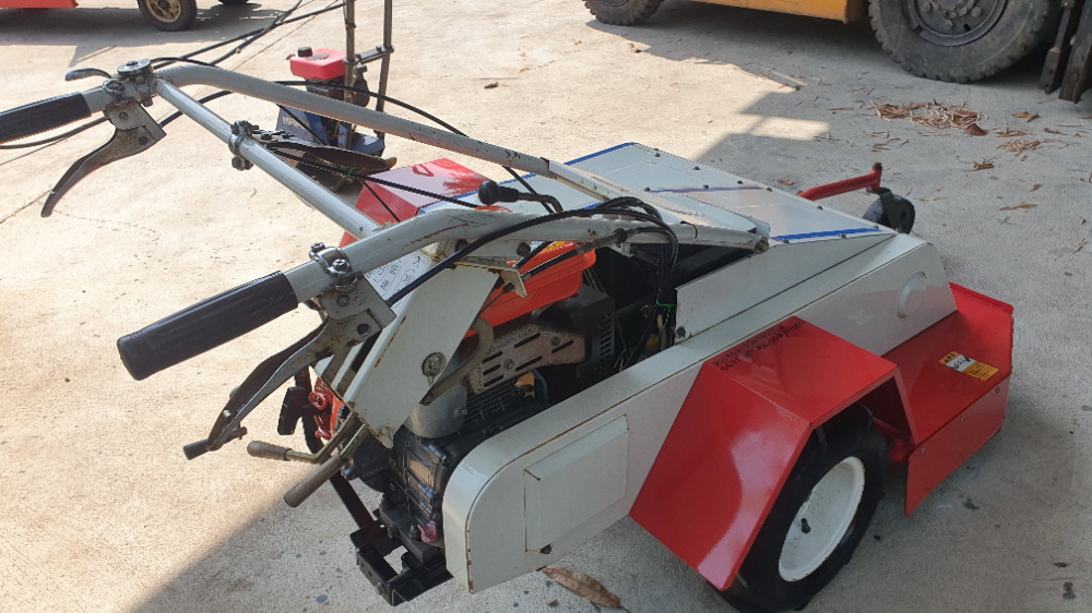 รถตัดหญ้า 1.30 เมตร