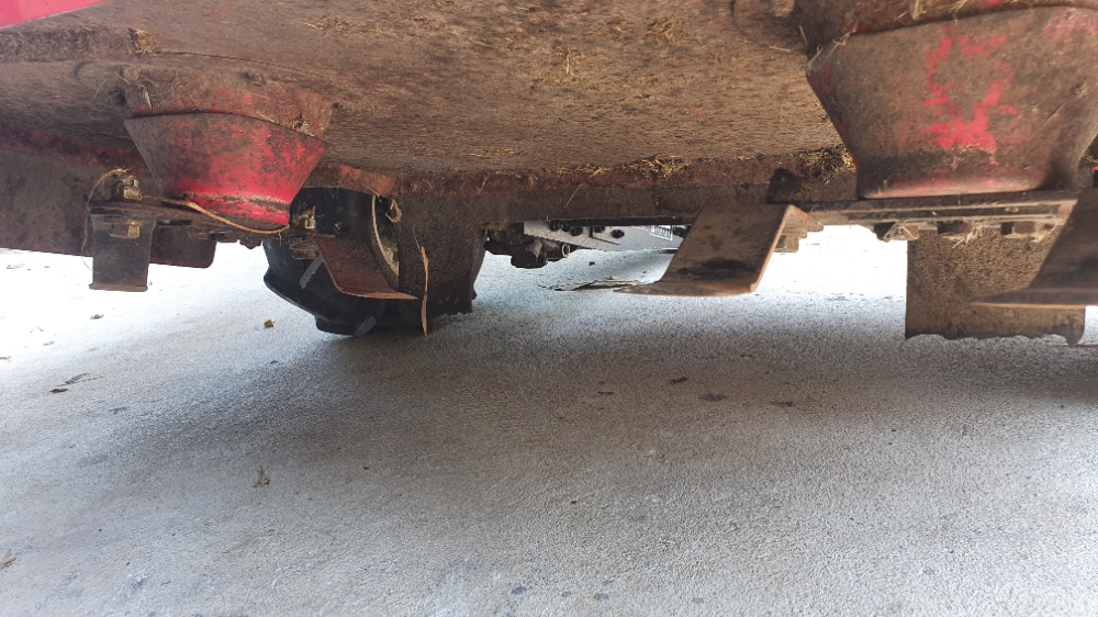 รถตัดหญ้า 1.30 เมตร