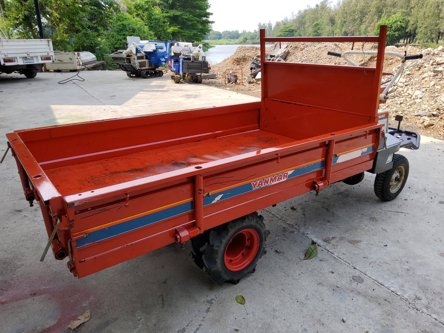 4 ล้อการเกษตร