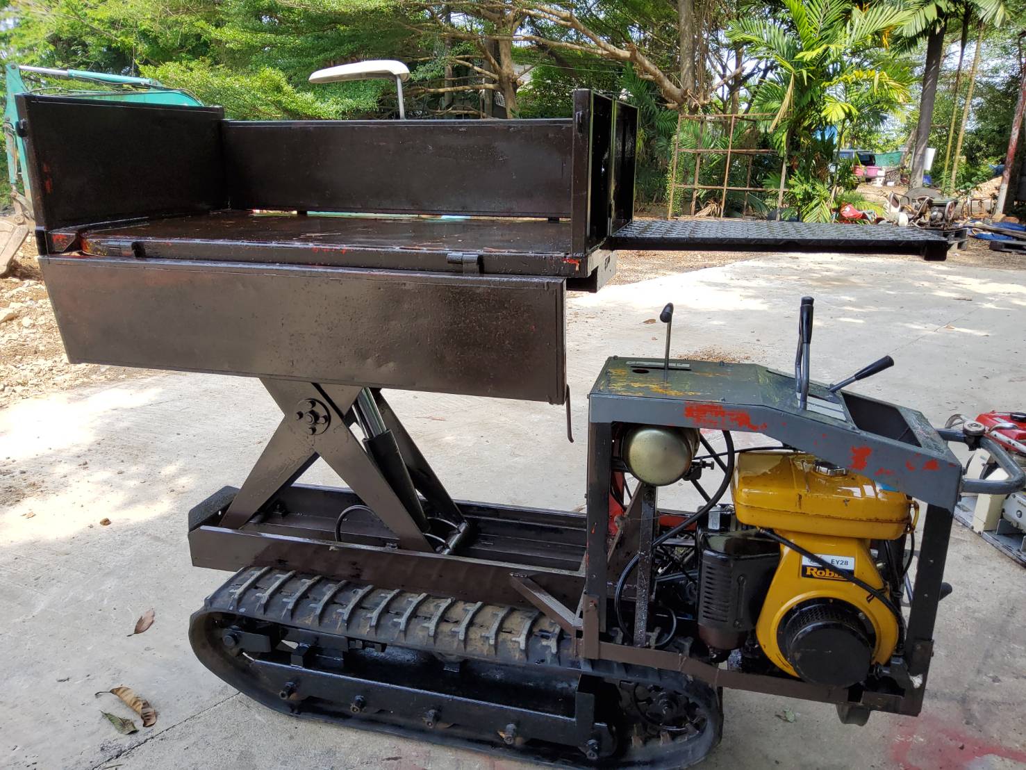 ระแทรคยกสูง