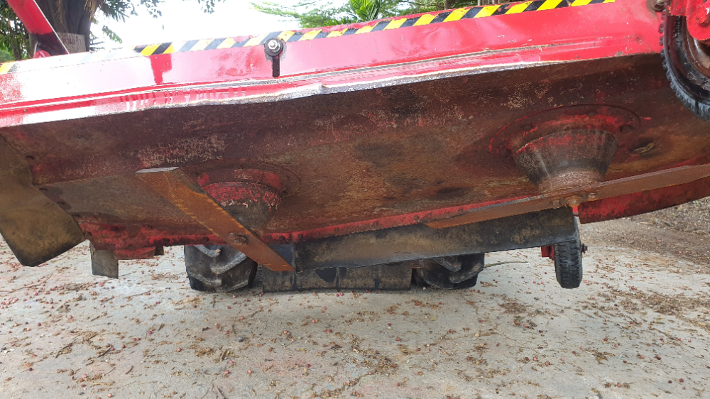 รถตัดหญ้า