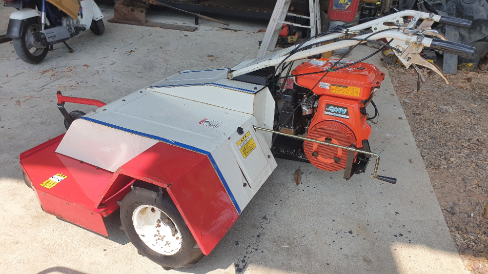 รถตัดหญ้า 1.30 เมตร