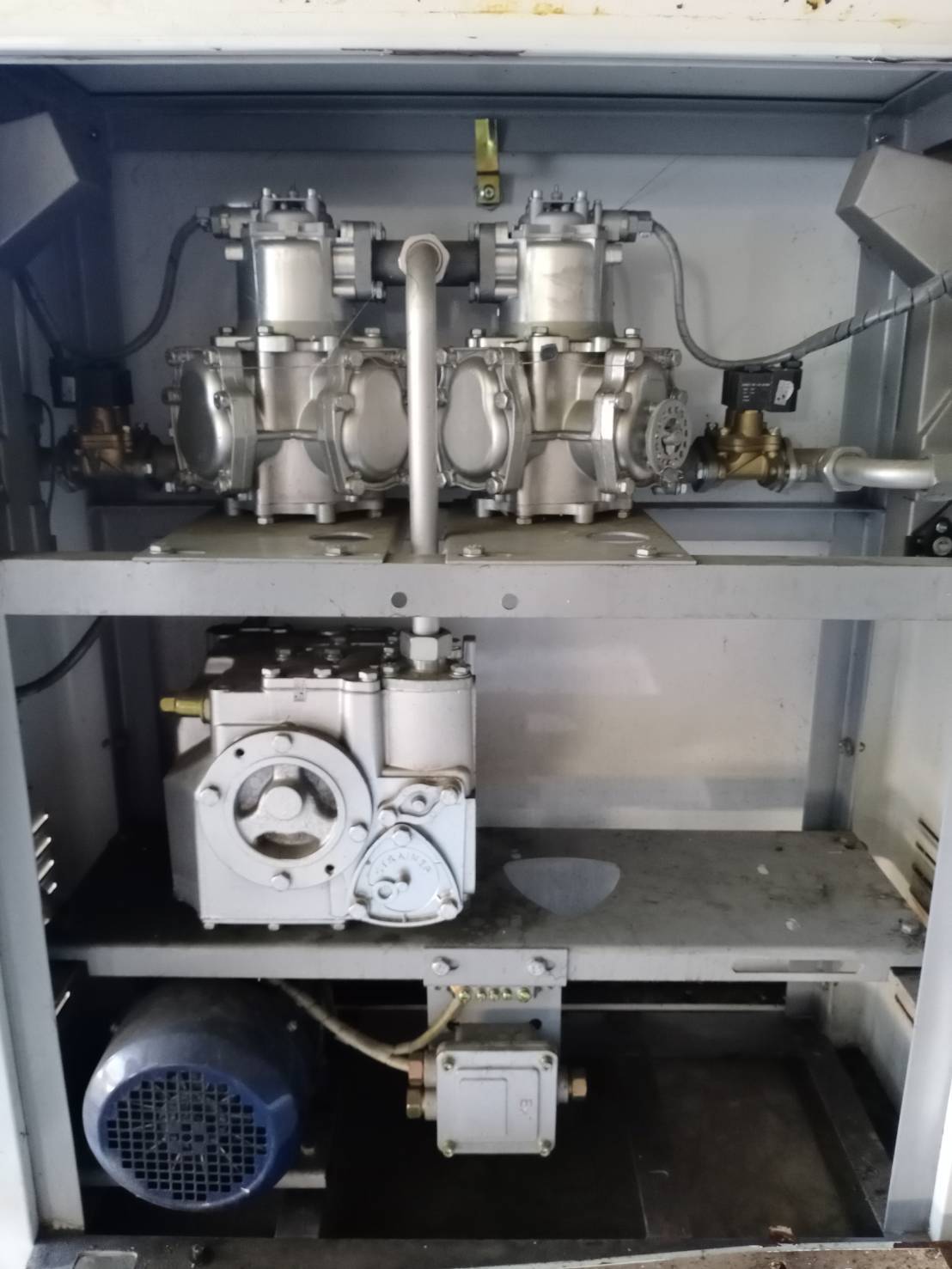 ขายตู้จ่ายนํ้ามันถูกๆใช้งานปกติ