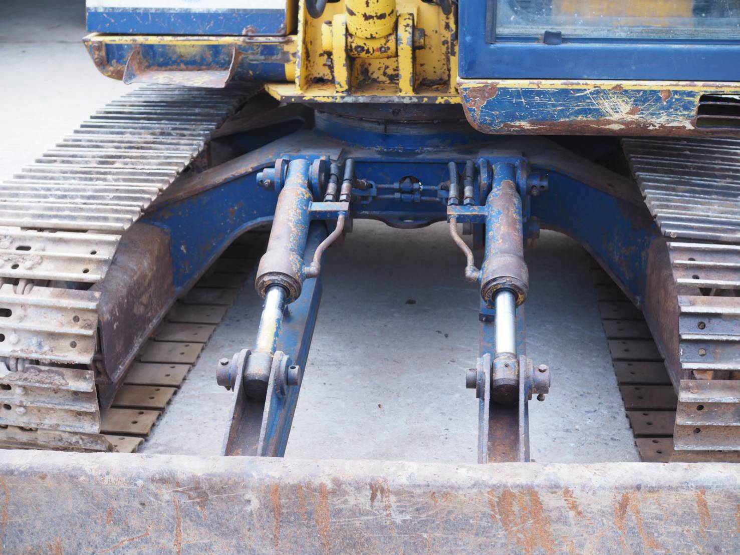 KOBELCO SK60 เก่านอก ไลน์เจาะ