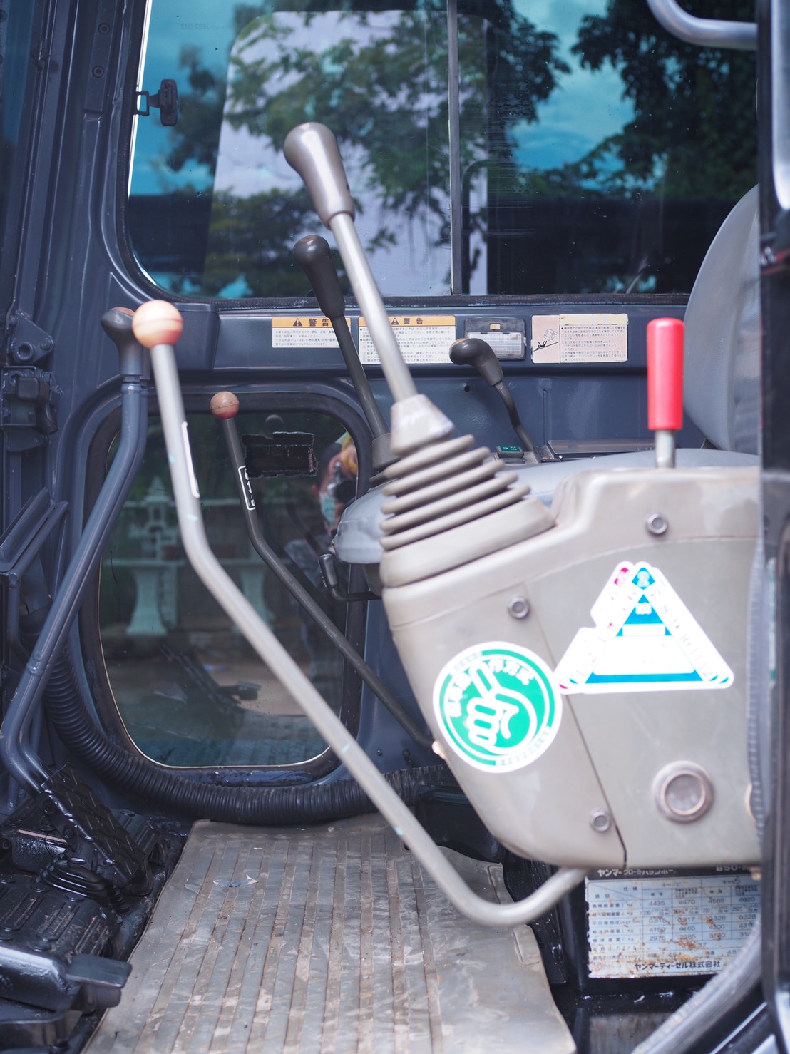 เก่านอกYANMAR B50-2A(5ตัน)ไม่เคยใช้งานในไทย ปั้มนิ้ว เก่านอกYANMAR B50-2A(5ตัน)ไม่เคยใช้งานในไทย ปั้มนิ้ว