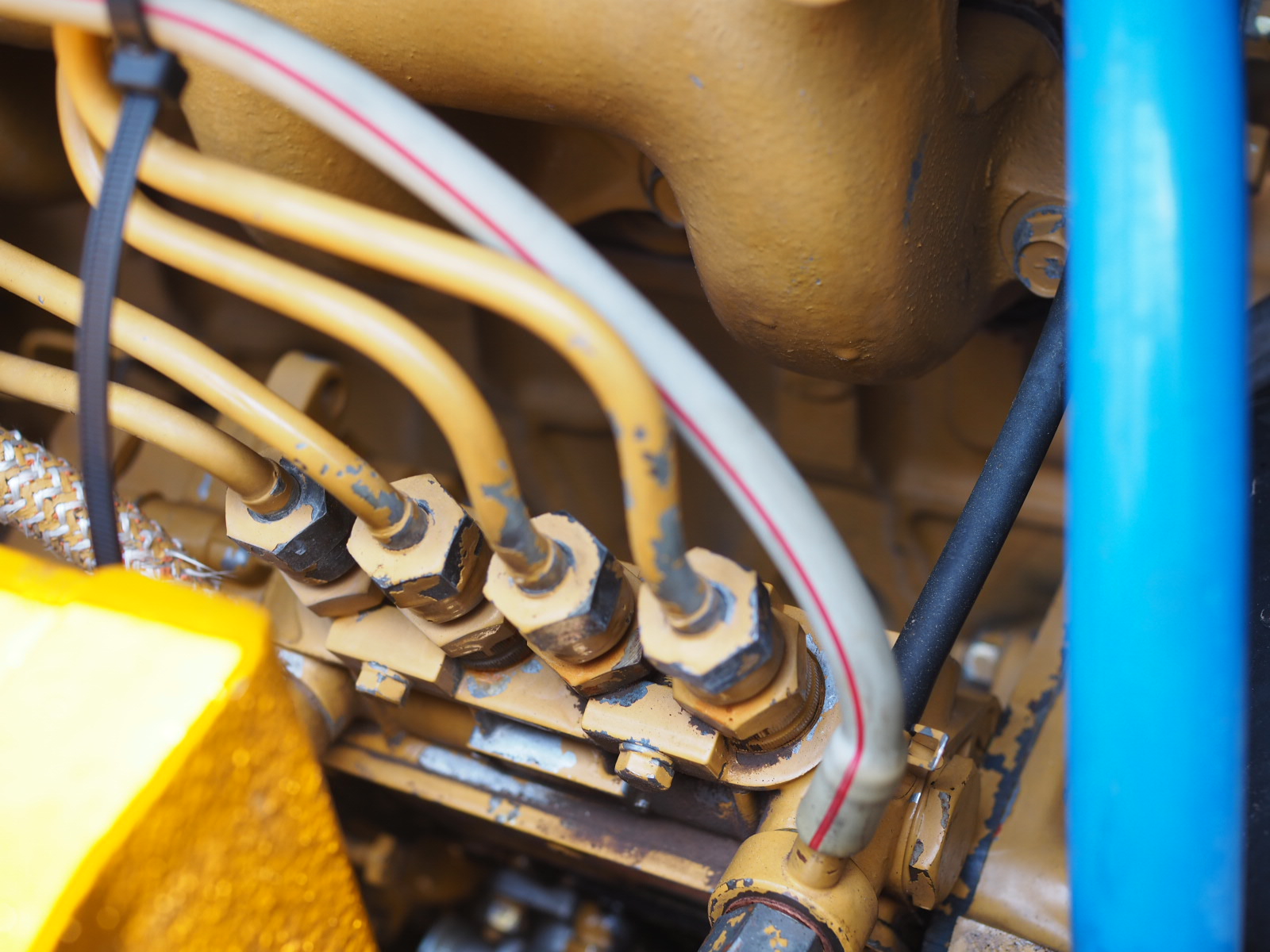 KOMATSU PC50UU-2 ปั้มเฟือง อินวอย