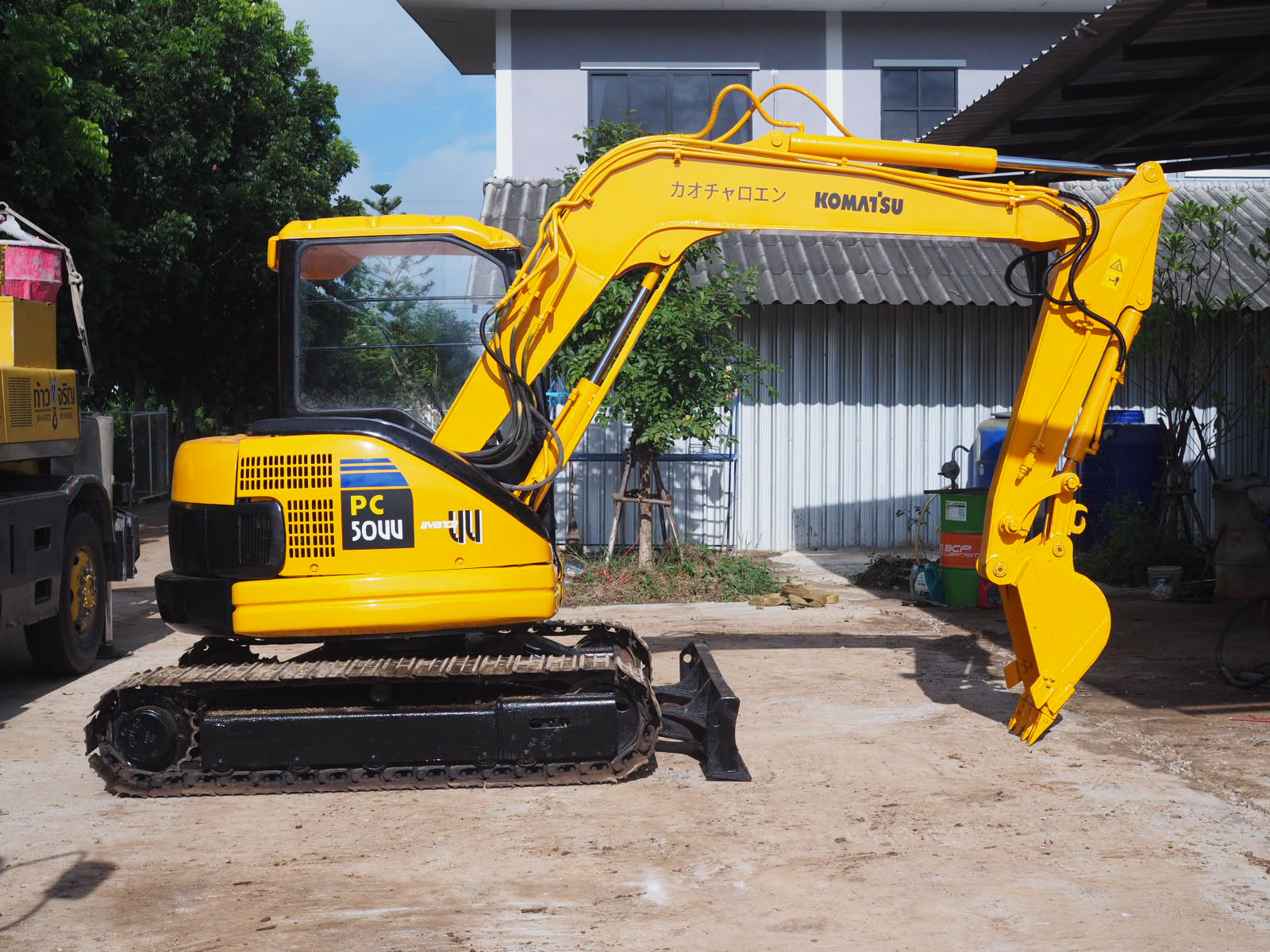 KOMATSU PC50UU-2E ไลน์เจาะ  ปั้มนิ้ว