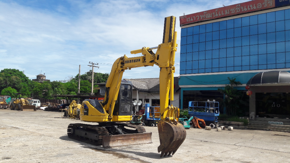 รถขุด KOMATSU PC75UU-2 สภาพเดิมๆ บูมสไลด์ สอบถามเพิ่มเติมที่คุณชัญญา 0658844400, www.nmc99.com รถขุด KOMATSU PC75UU-2 สภาพเดิมๆ บูมสไลด์ สอบถามเพิ่มเติมที่คุณชัญญา 0658844400, www.nmc99.com