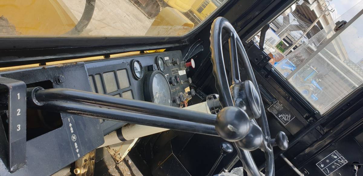 รถตัก KOMATSU 530 ขนาดเท่ากับ WA300 รายละเอียดสอบถามที่คุณชัญญา 0658844400, www.nmc99.com รถตัก KOMATSU 530 ขนาดเท่ากับ WA300 รายละเอียดสอบถามที่คุณชัญญา 0658844400, www.nmc99.com