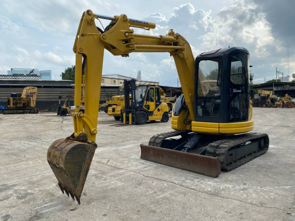รถขุด KOMATSU PC50UU พร้อมใช้งานรถสวย สอบถามเพิ่มเติมที่คุณชัญญา 0658844400, www.nmc99.com รถขุด KOMATSU PC50UU พร้อมใช้งานรถสวย สอบถามเพิ่มเติมที่คุณชัญญา 0658844400, www.nmc99.com