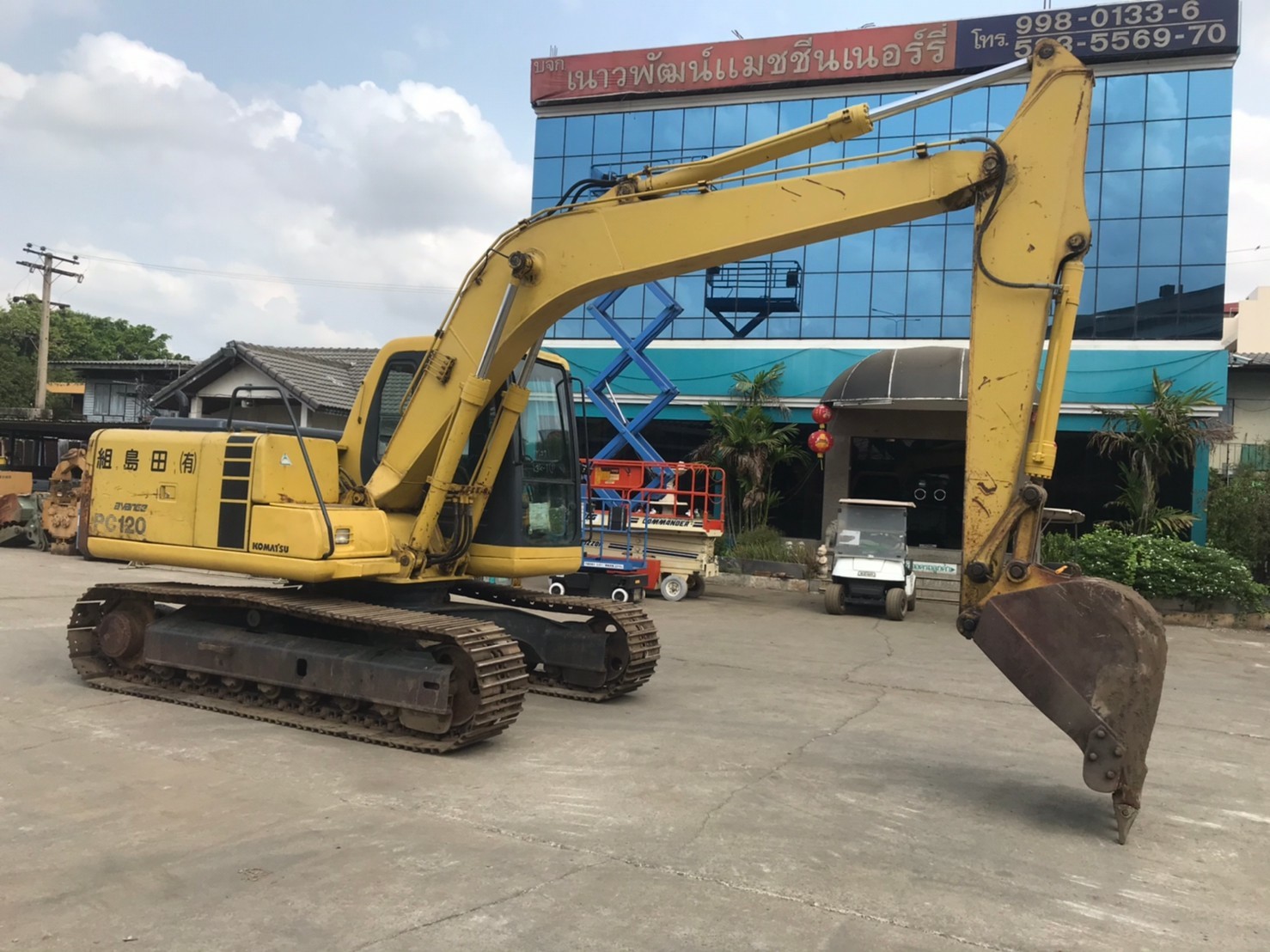 รถขุด KOMATSU PC120-6 พร้อมใช้งาน