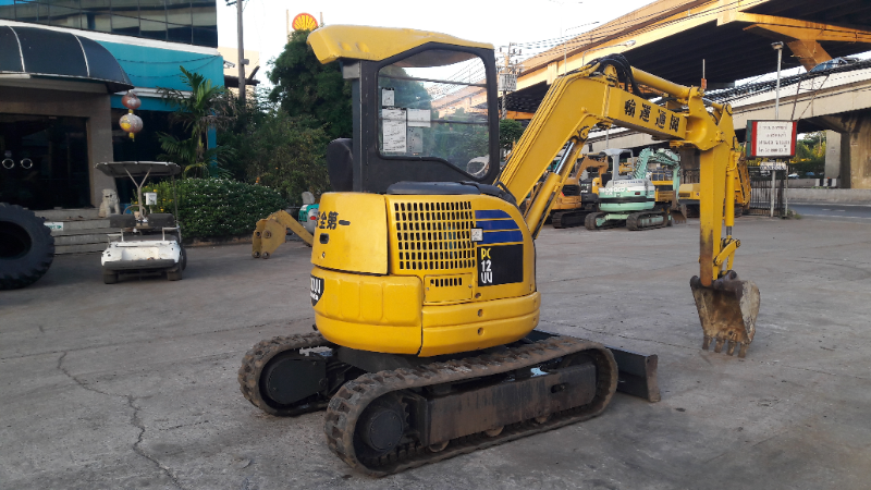 รถขุด KOMATSU PC12UU-2 พร้อมใช้งาน สอบถามเพิ่มเติมที่คุณชัญญา 0658844400, www.nmc99.com